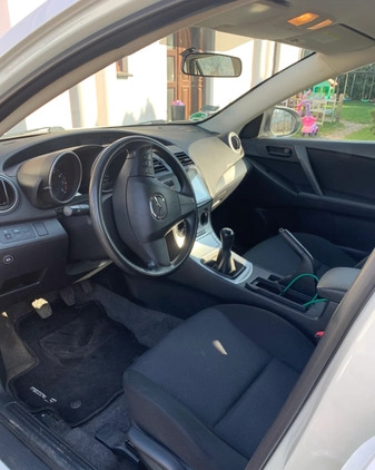 Mazda 3 cena 26500 przebieg: 169000, rok produkcji 2012 z Niepołomice małe 37